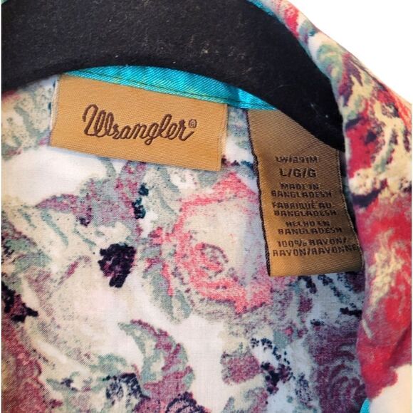 Wrangler Floral Western Rayon Button Down Shirt - Picture 4 of 8